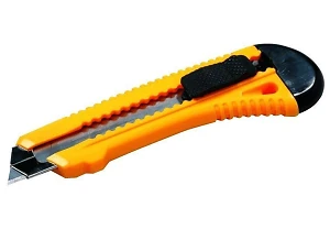 Нож 18мм  усиленный MasterTool 17-0528