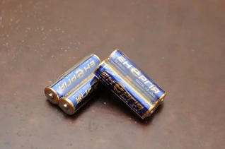 Батарейка пальчикова лужна Energycell AA EN15EX