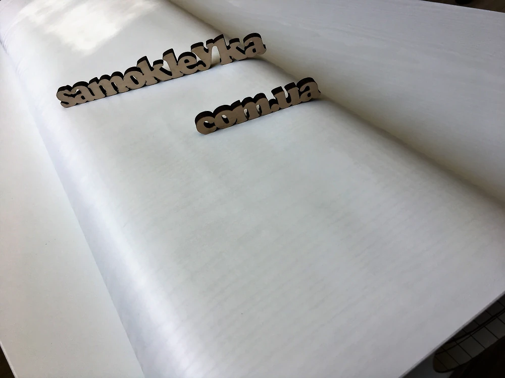 Самоклеющаяся пленка Gekkofix 67,5см х 15м 11093