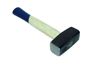 Кувалда 1500г рукоятка деревянная Favorit 39-401